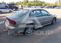 2002 Subaru Legacy фото