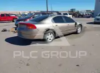 2002 Dodge Intrepid photo