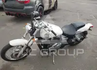 2002 Honda VT750 фото