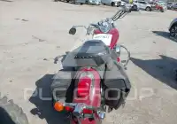 2002 Honda VT750 photo