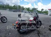 2002 Honda VT750 фото