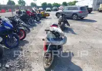 2002 Honda CBR900 фото