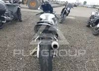 2002 Honda CBR900 фото