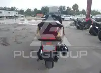 2002 Honda Silverwing photo