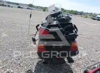 2002 Honda GL1800 фото