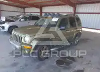 2002 Jeep LIBERTY фото