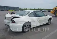 2002 Pontiac GRAND PRIX фото