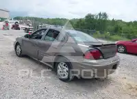 2002 Pontiac GRAND AM фото