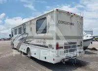 2002 Freightliner Chassis фото