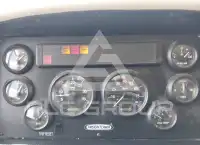 2002 Freightliner Chassis фото