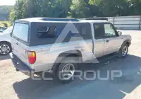2002 Mazda B3000 фото