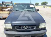 2002 Mazda B3000 photo