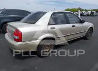 2002 Mazda Protege photo