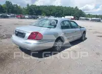 2002 Lincoln Continental фото