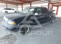 2002 Lincoln BLACKWOOD photo
