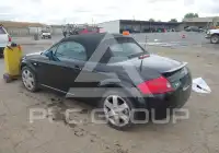 2002 Audi TT photo