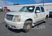 2002 Cadillac ESCALADE фото