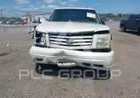 2002 Cadillac ESCALADE фото