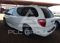 2002 Chrysler TOWN & COUNTRY photo