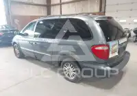 2002 Chrysler TOWN & COUNTRY photo