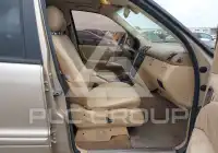 2002 Mercedes Benz ML 320 photo