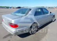 2002 Mercedes Benz E 550 фото