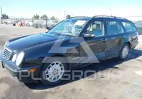 2002 Mercedes Benz E 320 фото