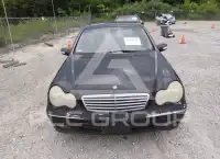 2002 Mercedes Benz C 240 фото