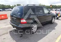 2002 Mercedes Benz ML 500 photo