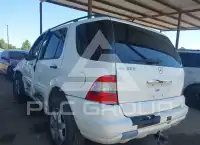 2002 Mercedes Benz ML 500 photo