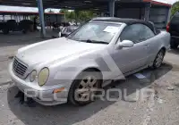 2002 Mercedes Benz CLK 320 фото