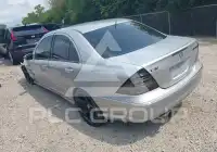 2002 Mercedes Benz C 32 AMG photo