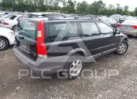 2002 Volvo V70 фото