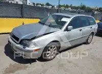 2002 Volvo V40 photo