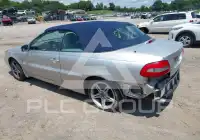 2002 Volvo C70 photo