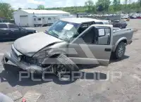 2002 GMC SONOMA фото