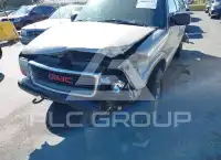2002 GMC SONOMA фото