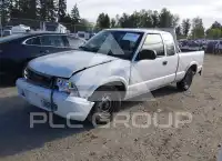 2002 GMC SONOMA photo