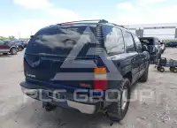 2002 GMC YUKON фото