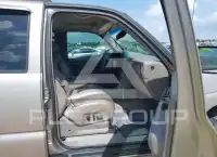 2002 GMC YUKON фото