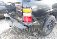 2002 GMC YUKON фото