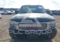 2002 GMC YUKON фото