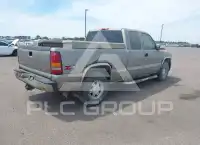 2002 GMC Sierra photo
