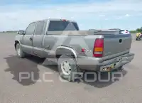 2002 GMC Sierra photo