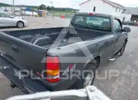 2002 GMC Sierra фото