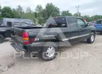 2002 GMC Sierra photo