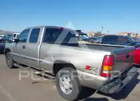 2002 GMC Sierra photo