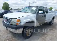 2002 GMC Sierra photo