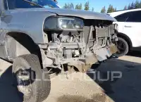2002 GMC Sierra photo