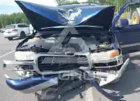 2002 GMC YUKON фото